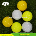 logotipo de carimbo de bola de golfe para bolas de gama de golfe
